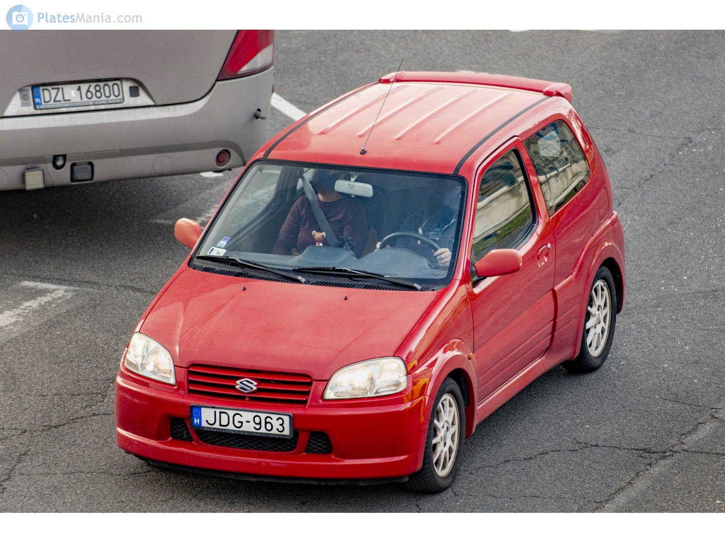 JDG-963, Suzuki Ignis 1st gen 3-door Hatch (FH/MH), 2000–2003