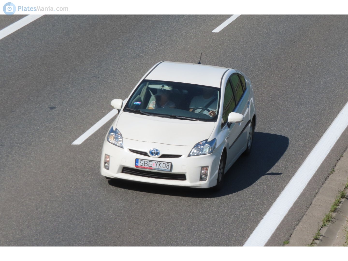 SBE YK08, Toyota Prius 