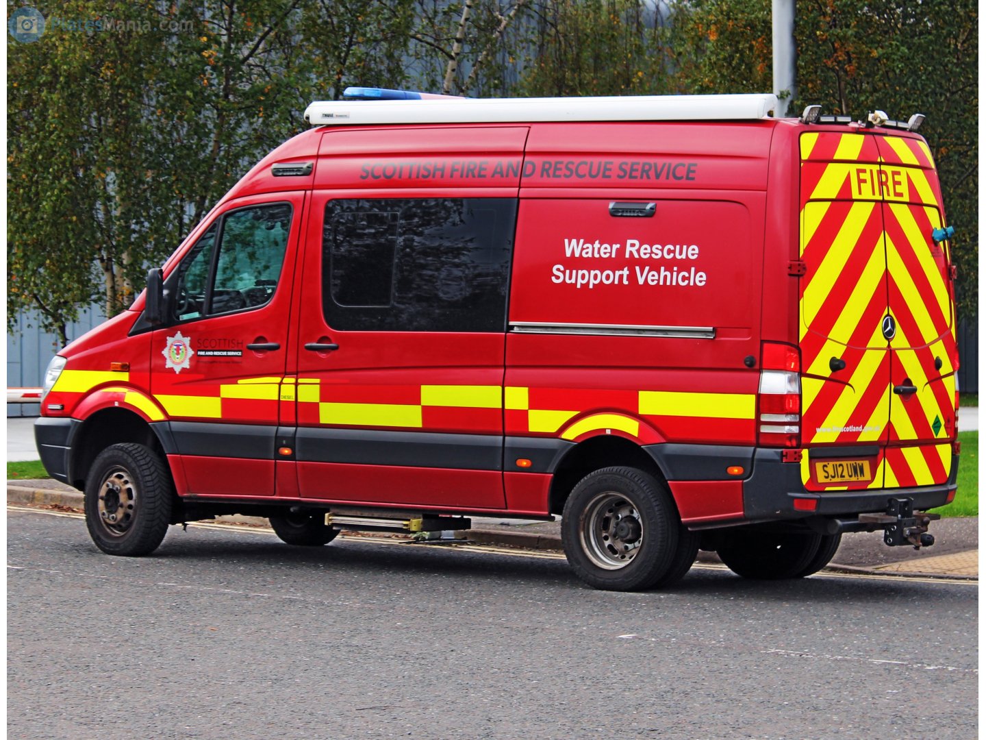 SJ12UWW, Mercedes-Benz Sprinter 2nd gen (W906), 2006–2013