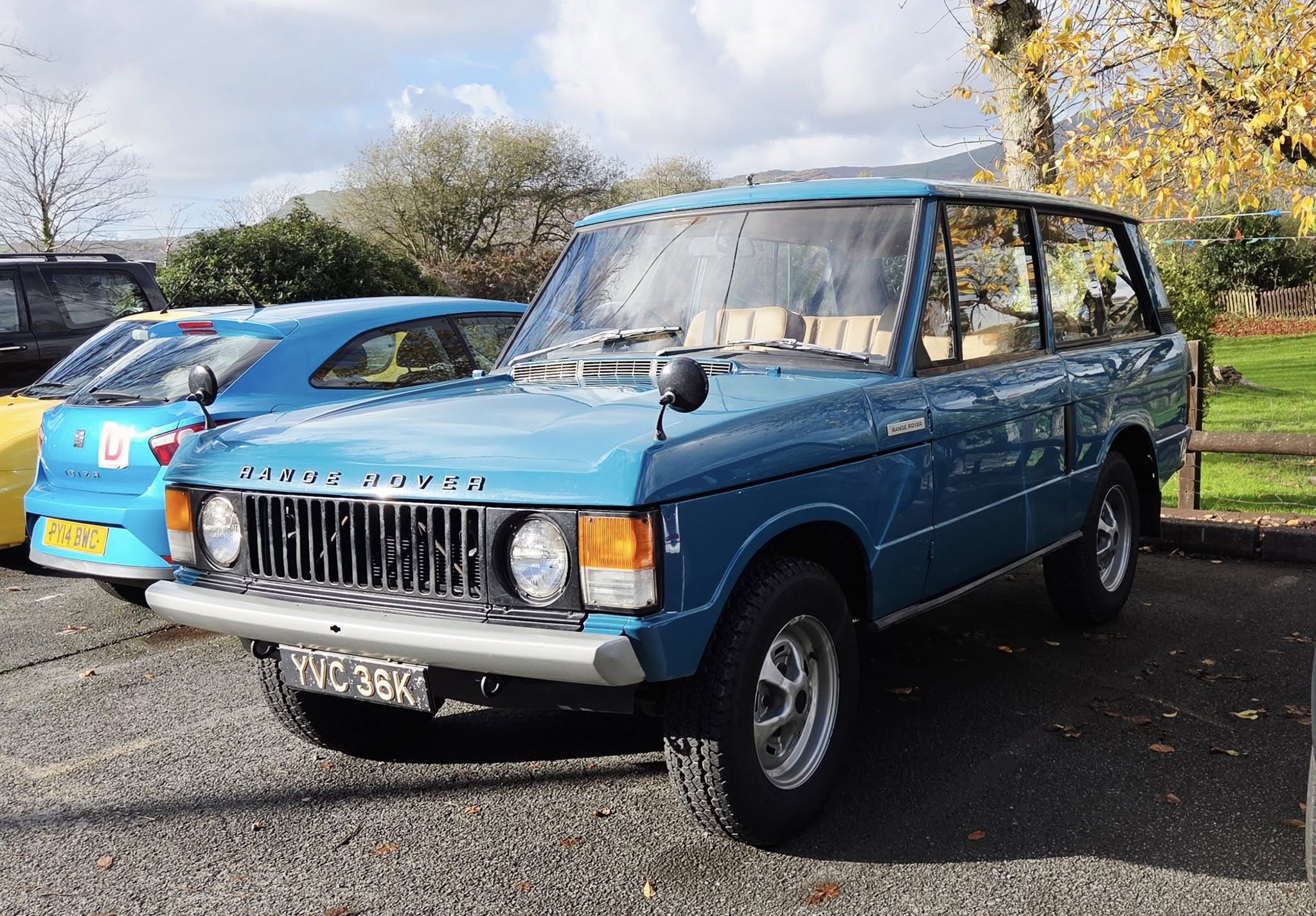 YVC36K, Land Rover Range Rover 1st gen, 1970–1996