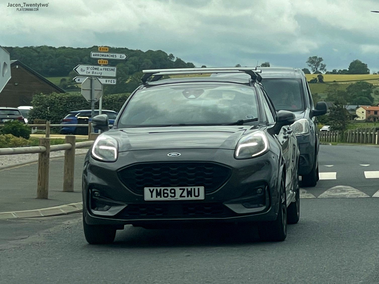 YM69ZWU, Ford Puma 2nd gen Crossover (BX726), 2019–