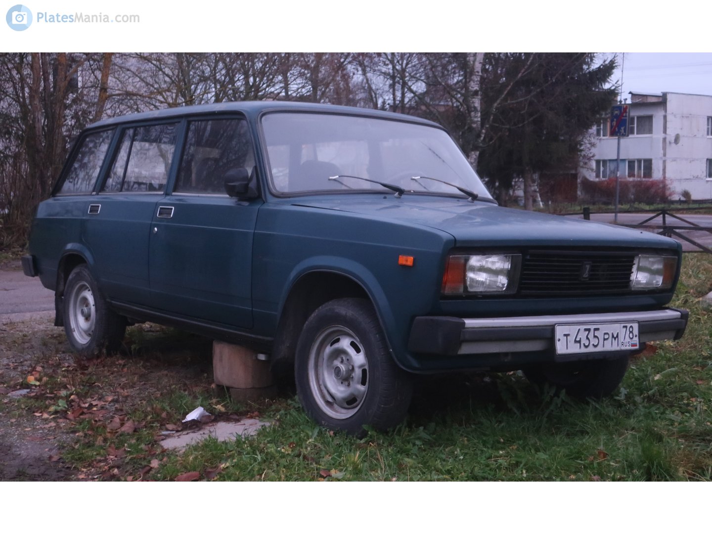 т 435 рм 78, Lada (VAZ) 2104 Жигули (Nova / Riva / 1300 / 1500), 1984–2012