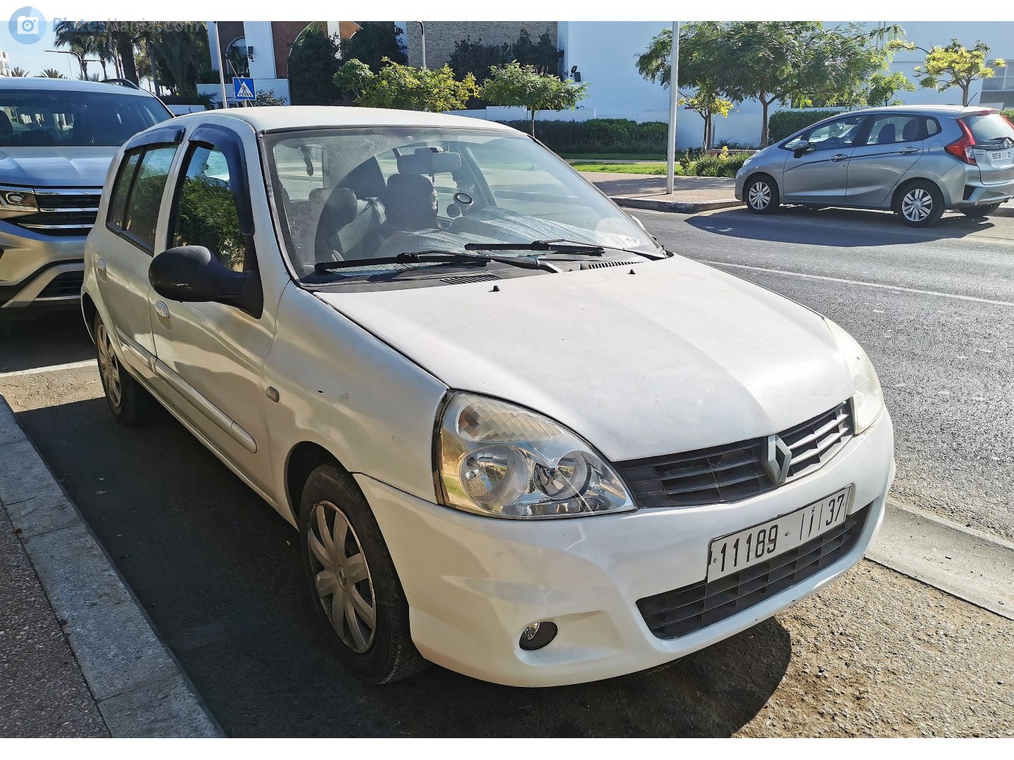 11189|أ|37, Renault Clio 2nd gen 5-door Hatch (B65), 1st facelift, 2001–2006