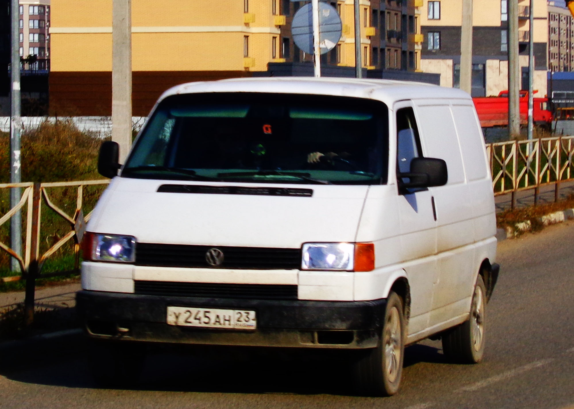 у 245 ан 23, Volkswagen Transporter 4th gen Van (T4) (70/7D), 1990–2003