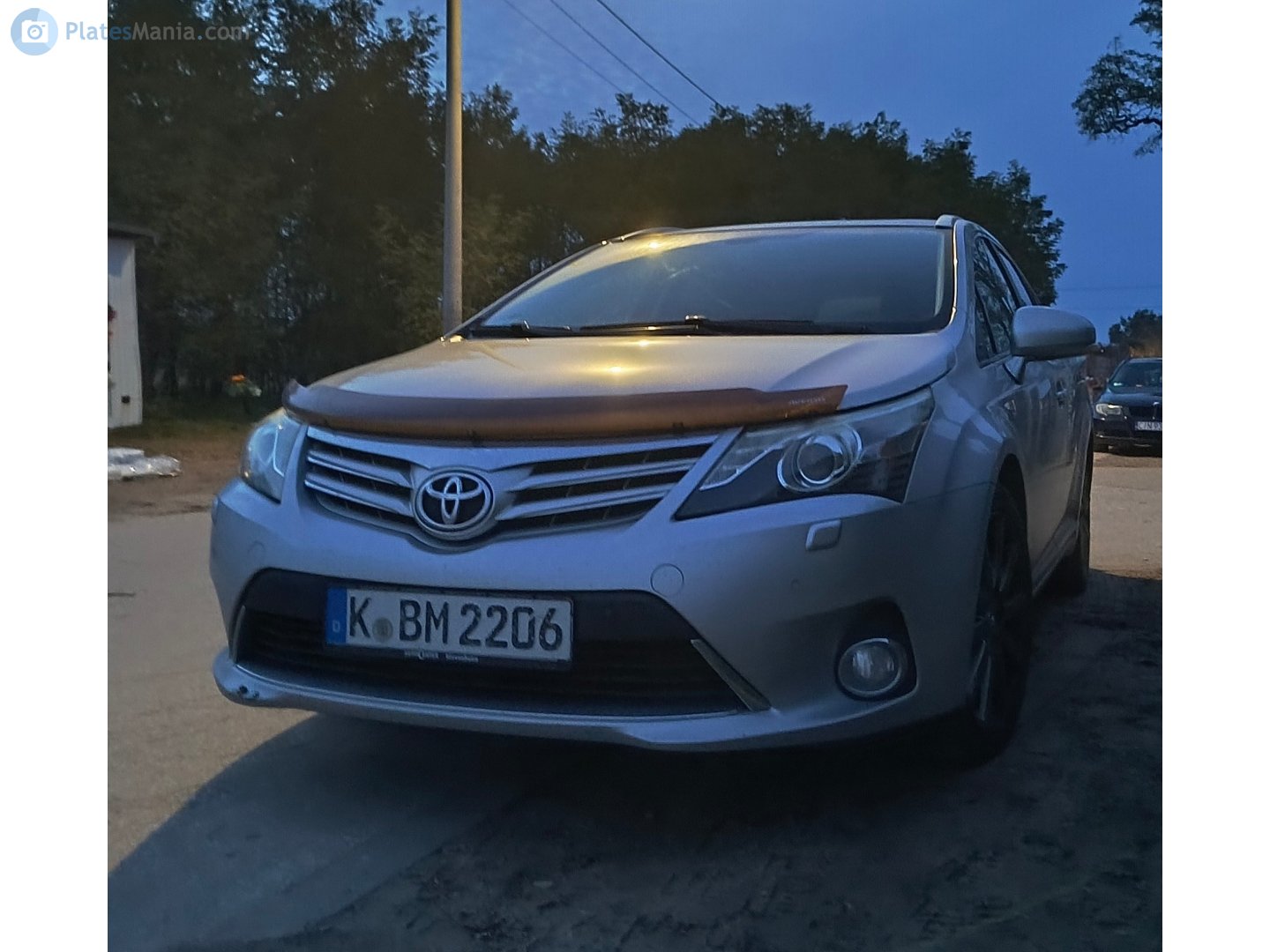 K BM 2206, Toyota Avensis 3rd gen Tourer (T270), 1st facelift, 2011–2015