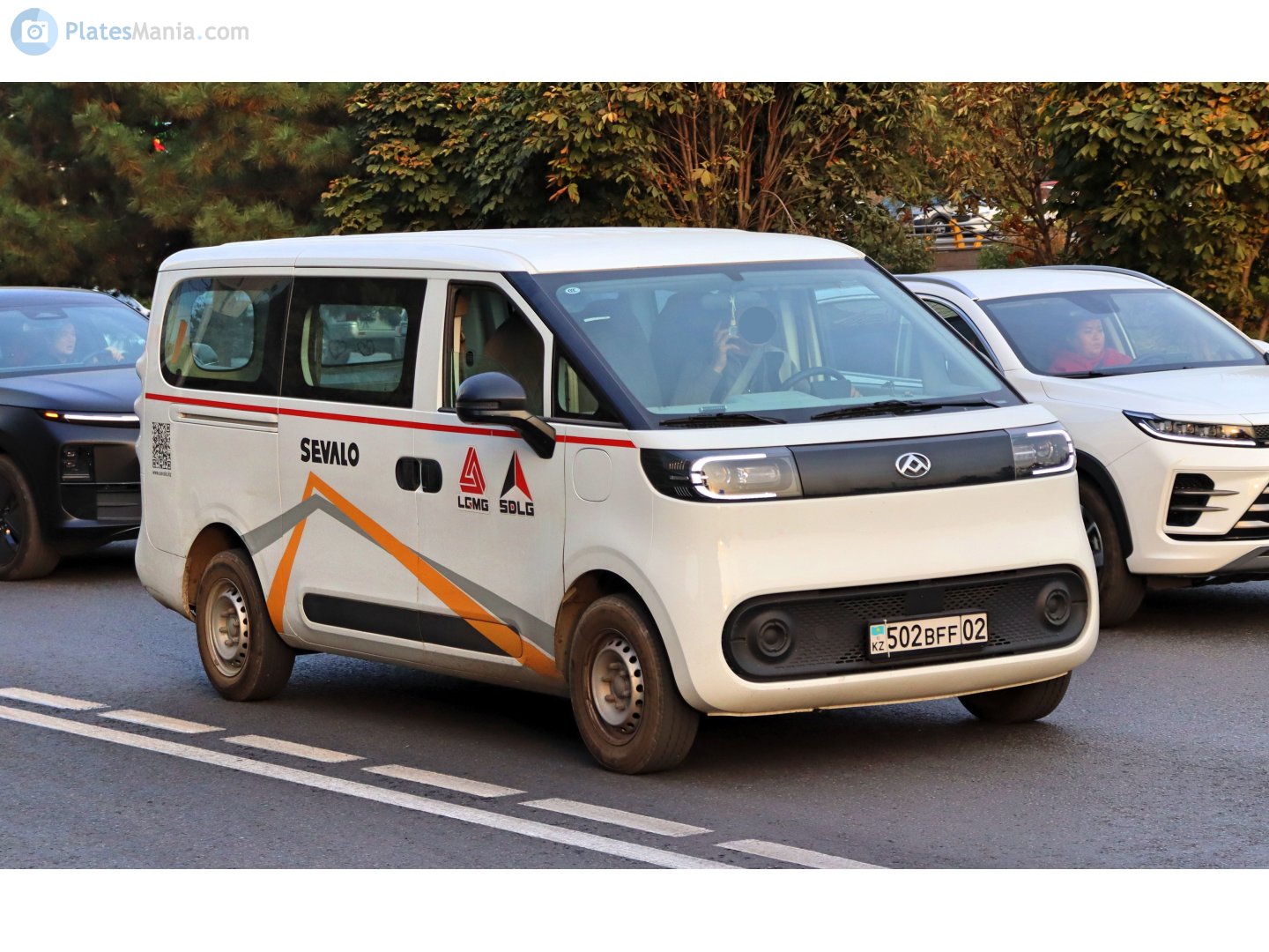 502 BFF 02, Maxus e Deliver 5 