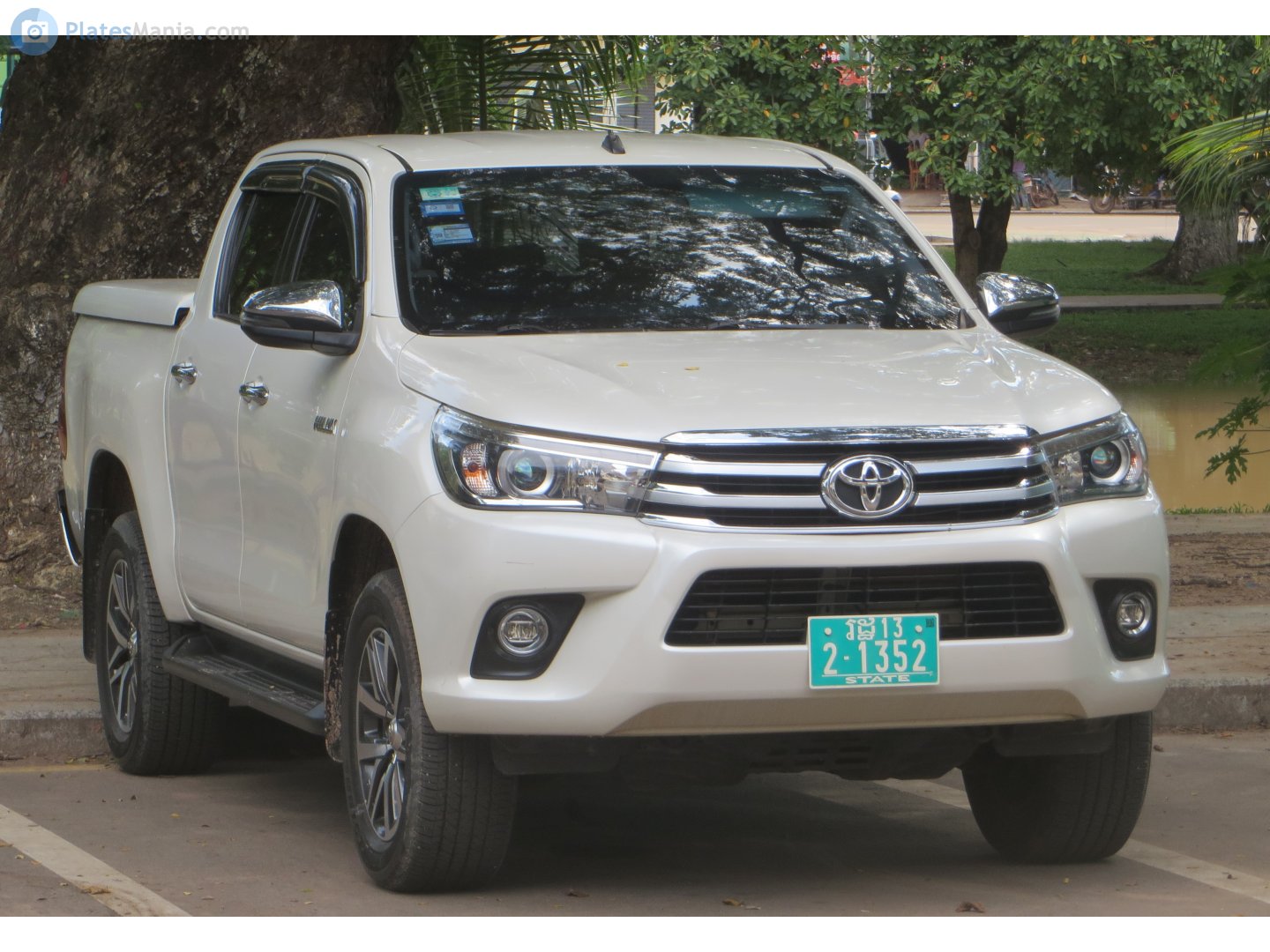 2-1352, Toyota Hilux 8th gen (AN120/AN130), 2015–