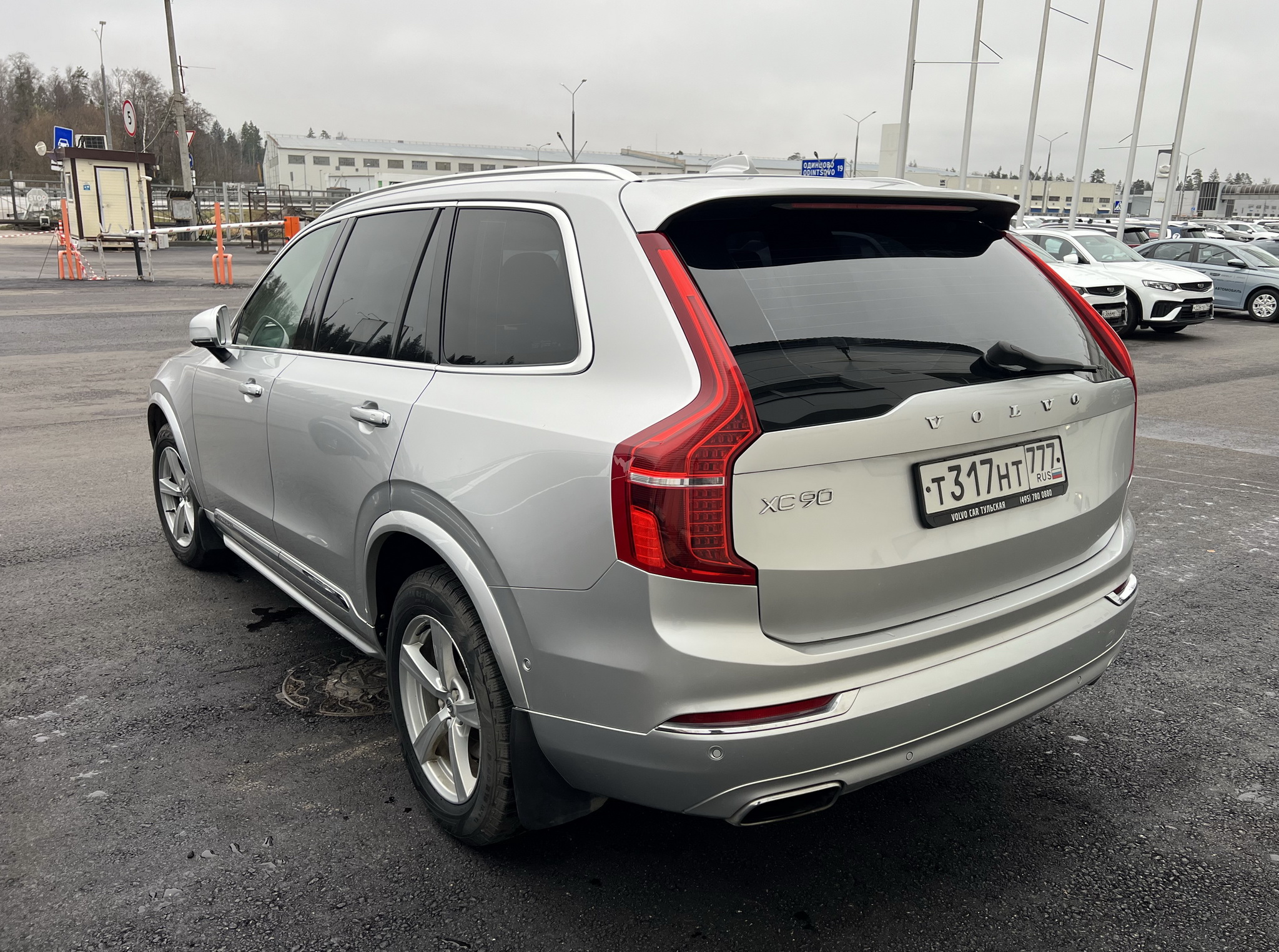 т 317 нт 777, Volvo XC90 2nd gen (256), 2015–2024