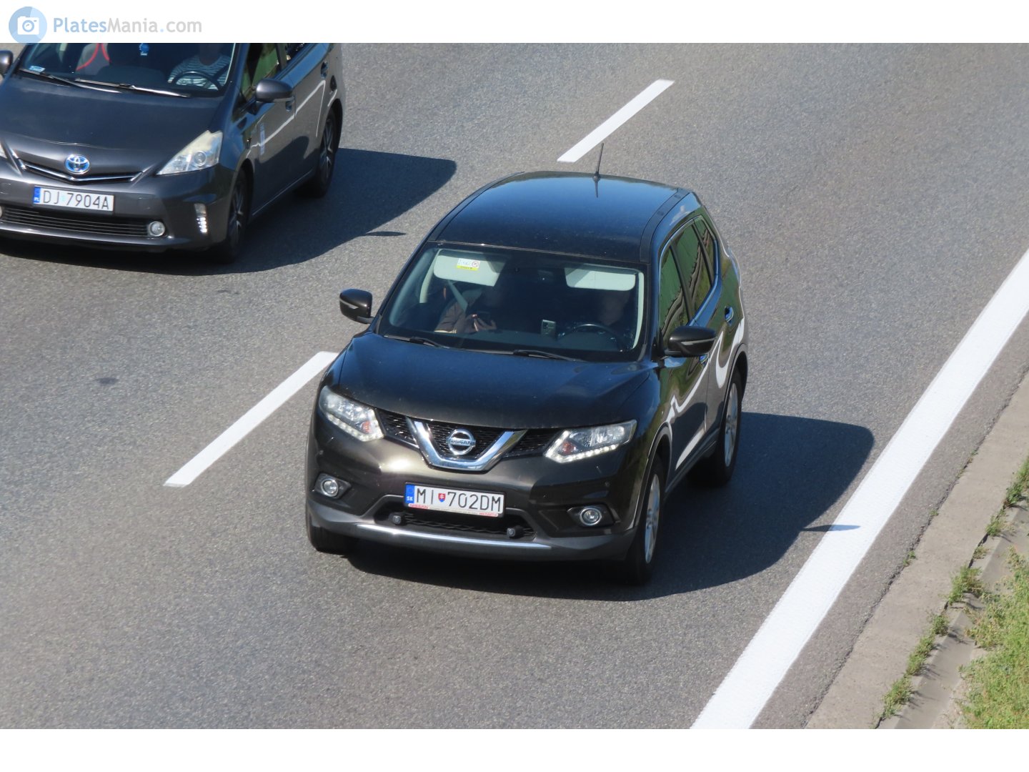 MI-702DM, Nissan X-Trail 