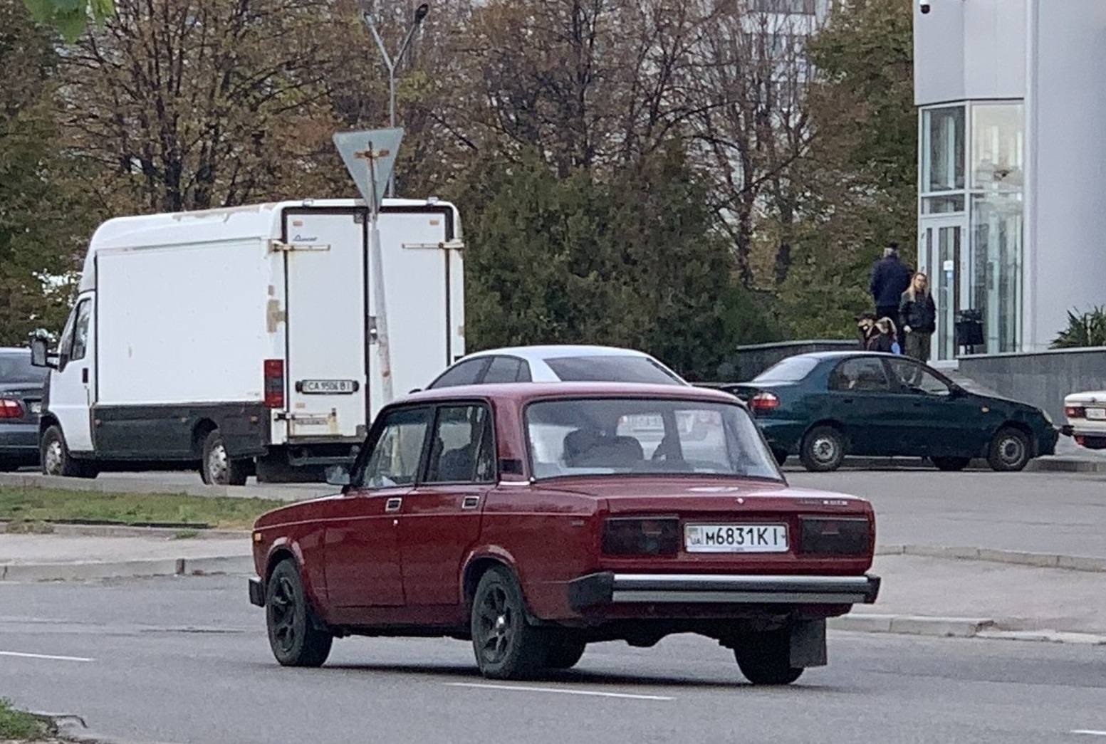 м 6831 КІ, Lada (VAZ) 2105 Жигули (Nova / Riva / 1300 / 1500), 1980–2010