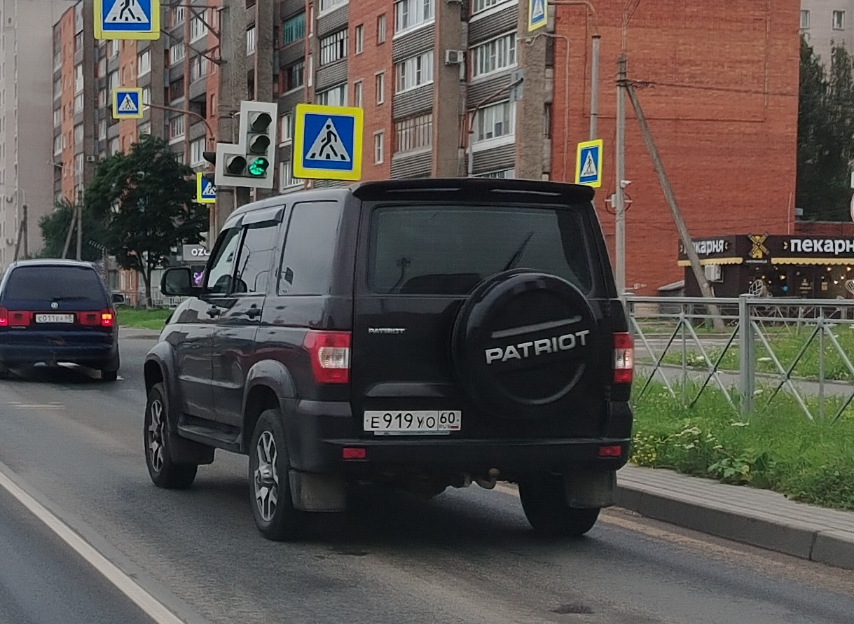 е 919 уо 60, UAZ 3163 Patriot 1st gen, facelift, 2014­–