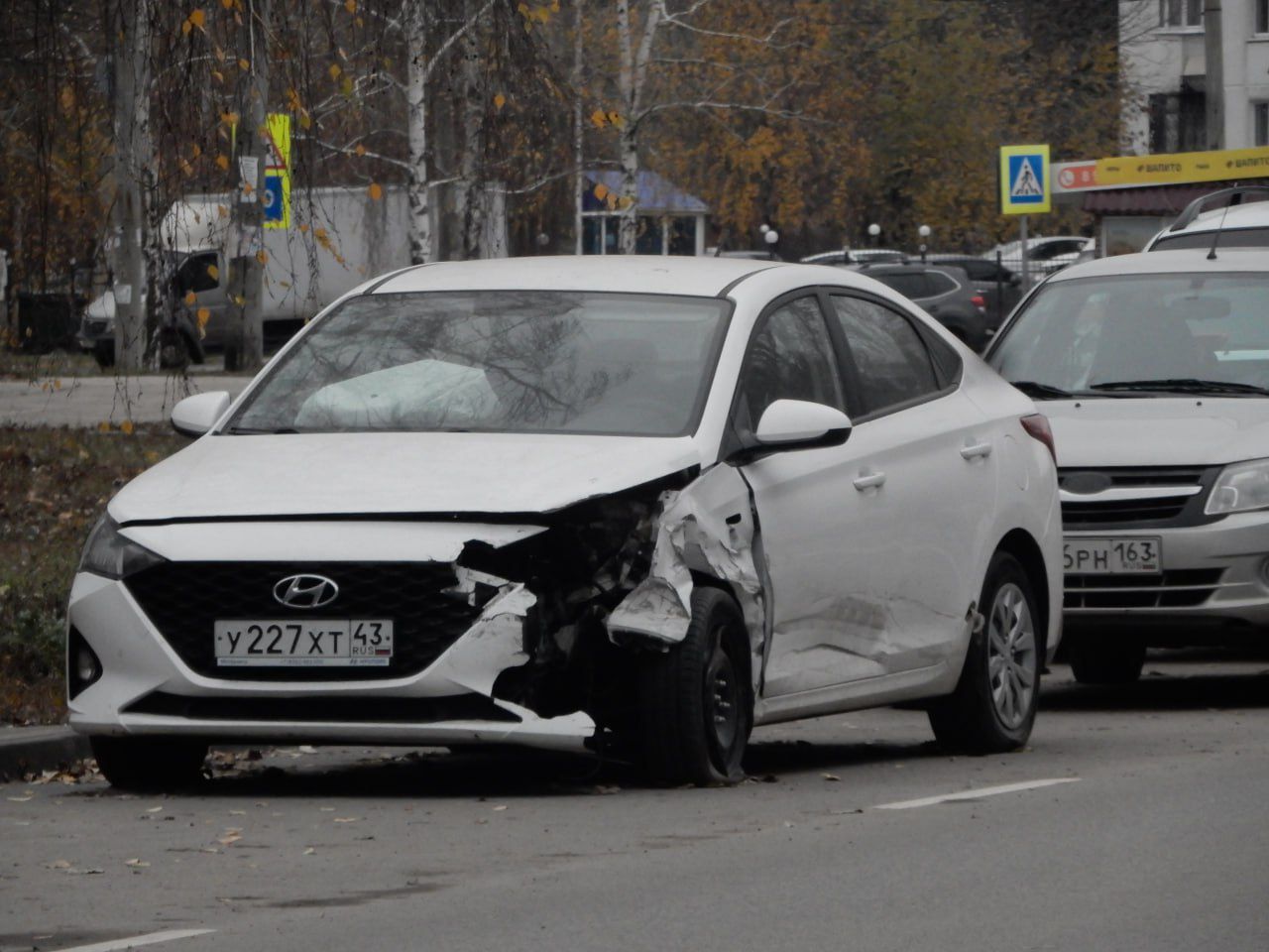 у 227 хт 43, Hyundai Solaris 2nd gen (HCR), facelift, 2020–2022 (Solaris HS for RU-market since 2024)