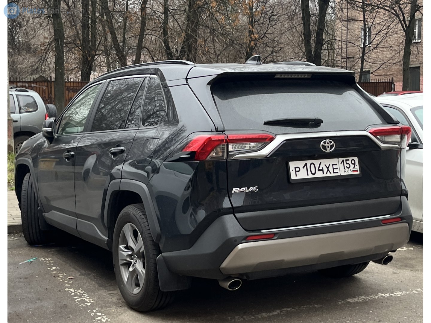 р 104 хе 159, Toyota RAV4 