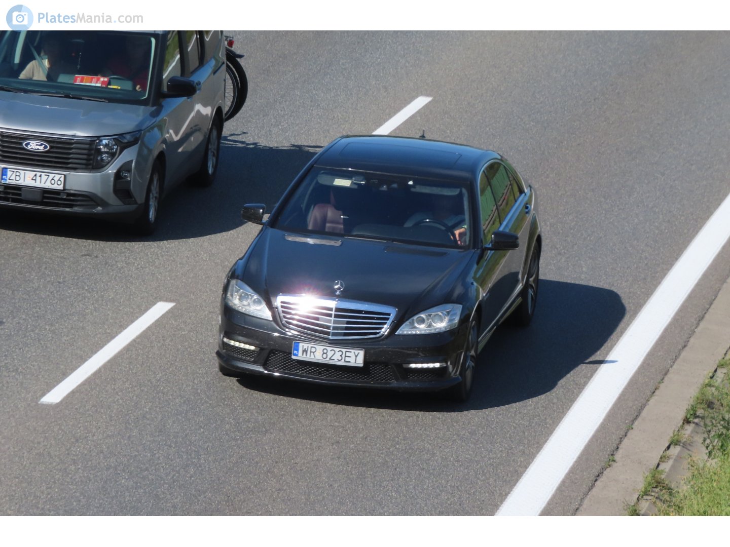 WR 823EY, Mercedes-Benz S-Klasse 