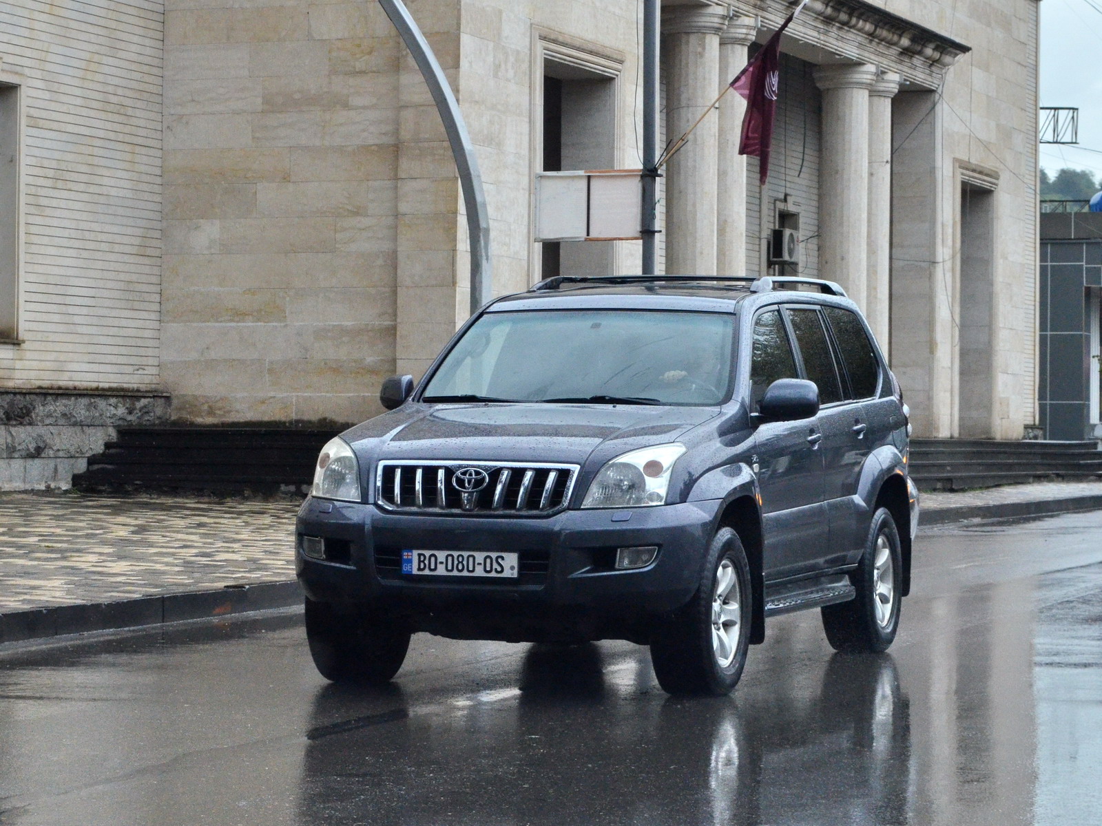 BO-080-OS, Toyota Land Cruiser Prado 