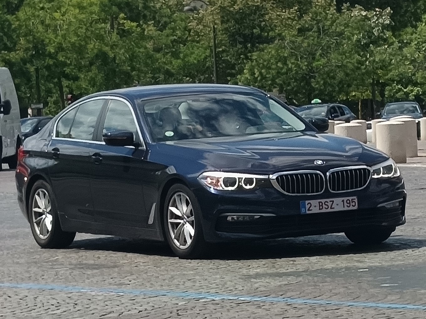2-BSZ-195, BMW 5 Series 7th gen Sedan (G30/G38), 2017–2020