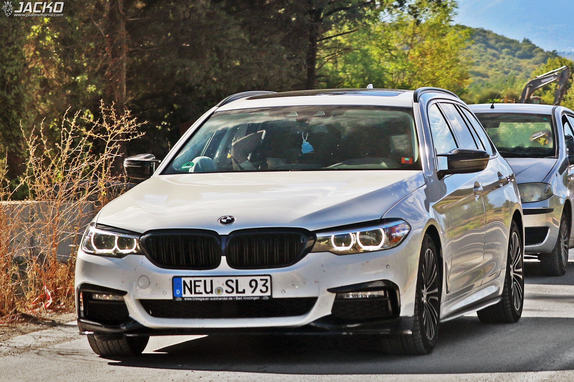 NEU SL 93, BMW 5 Series 