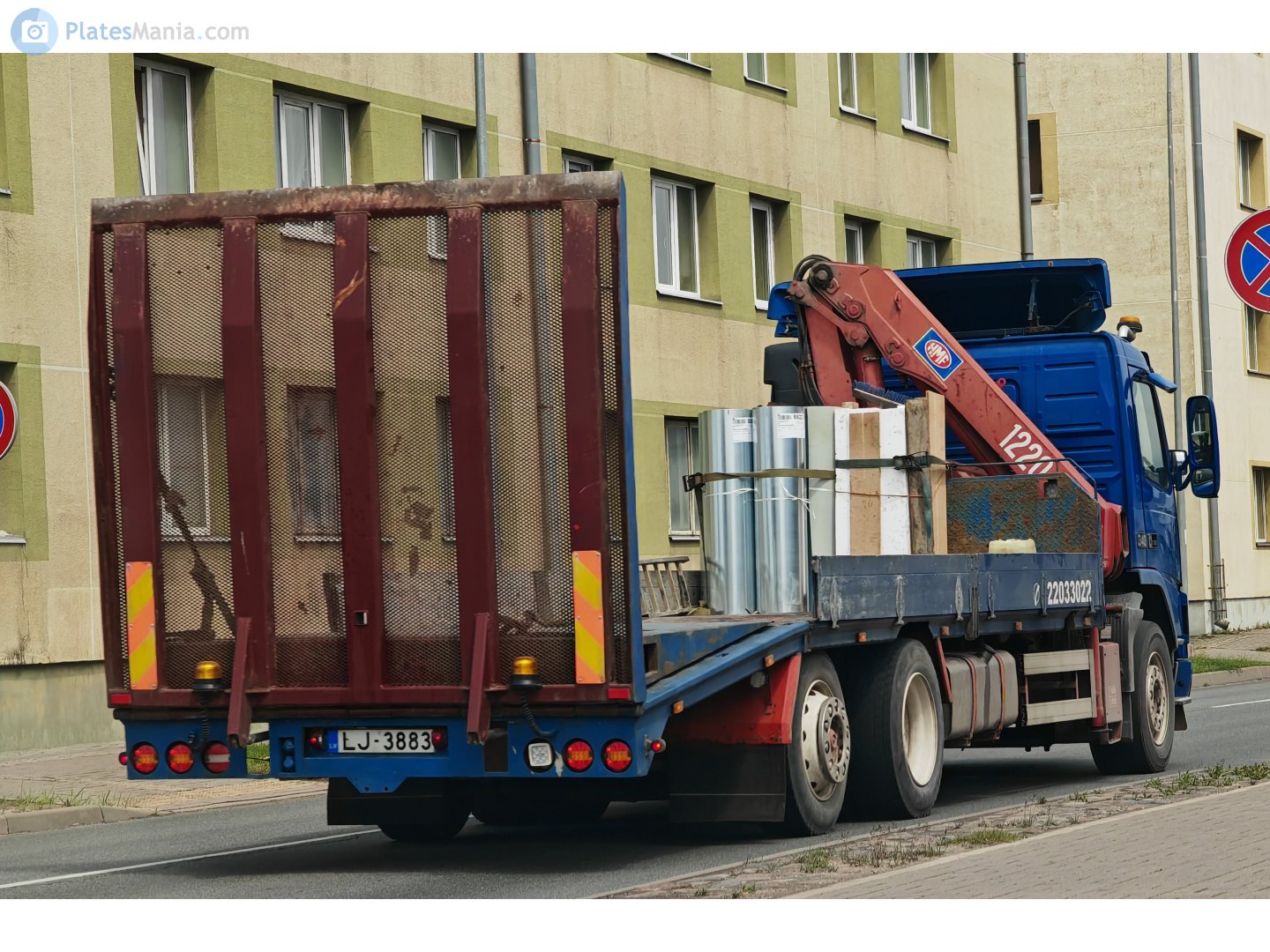 LJ-3883, Volvo FM 2nd gen, 2001–2010