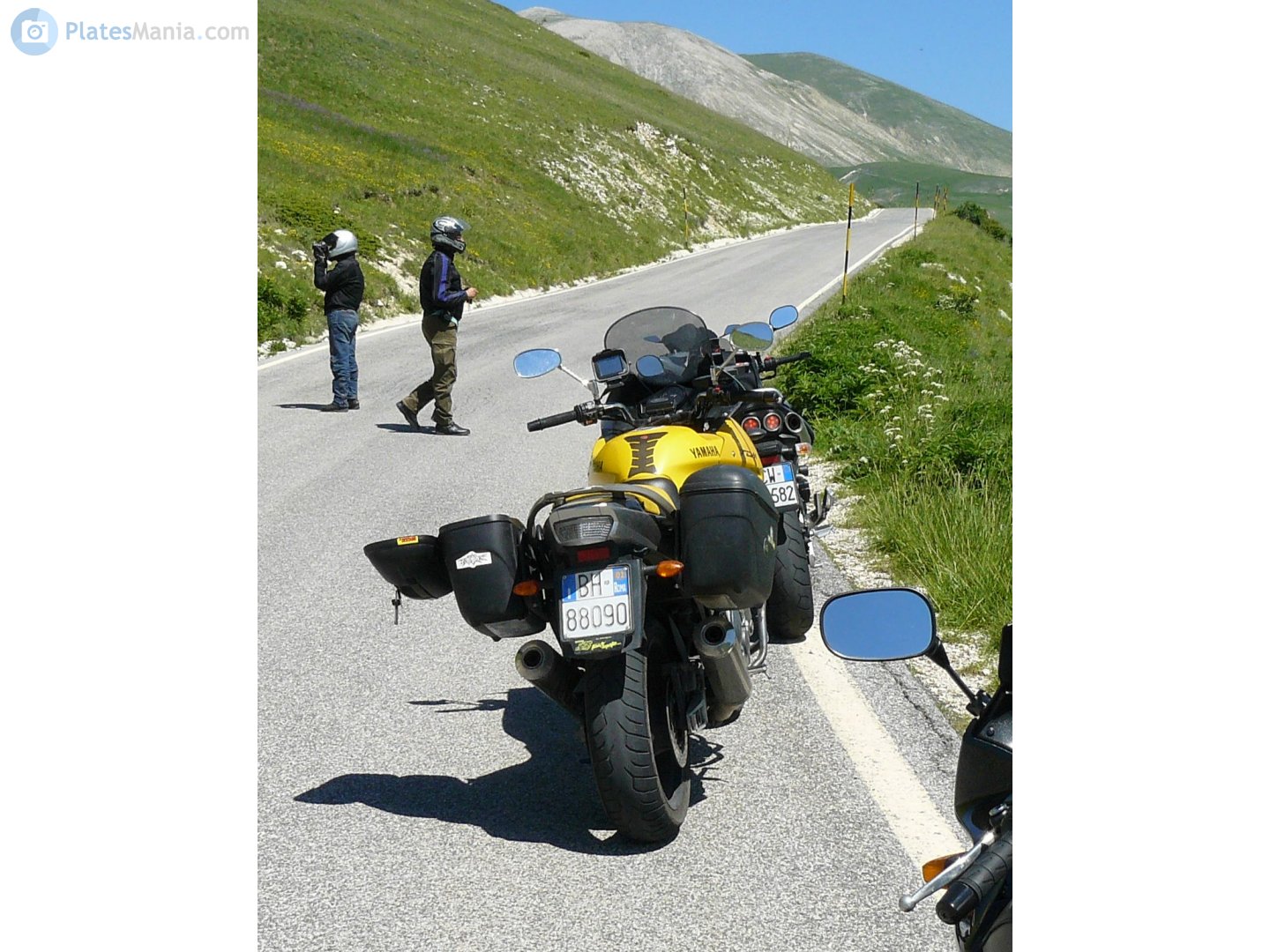 BH 88090, Yamaha TDM 3rd gen TDM 900, 2002–2011