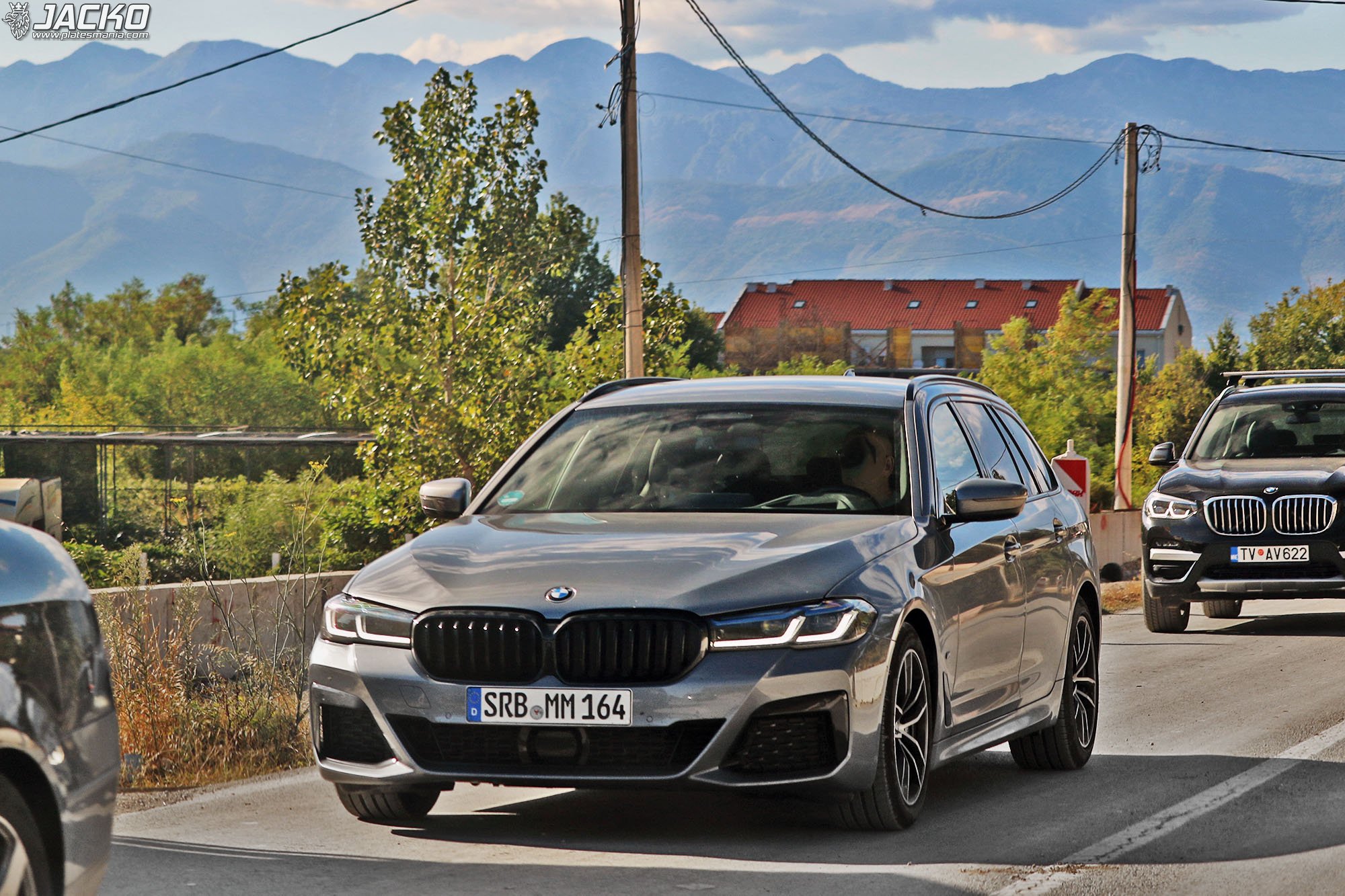 SRB MM 164, BMW 5 Series 