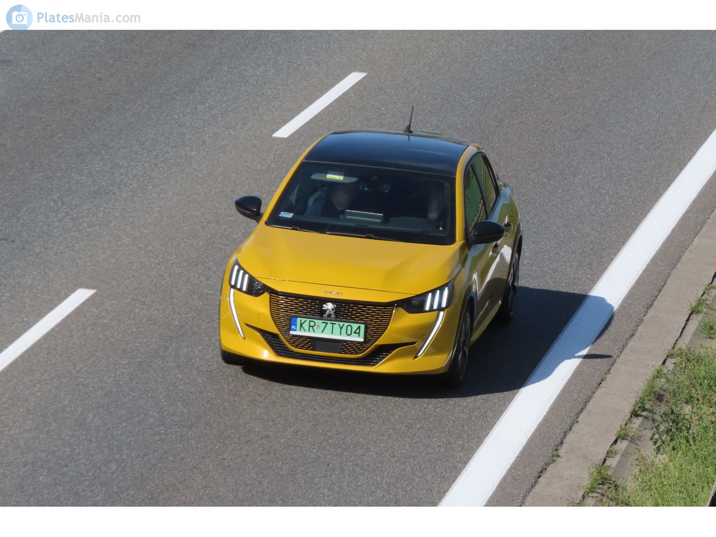 KR 7TY04, Peugeot 208 