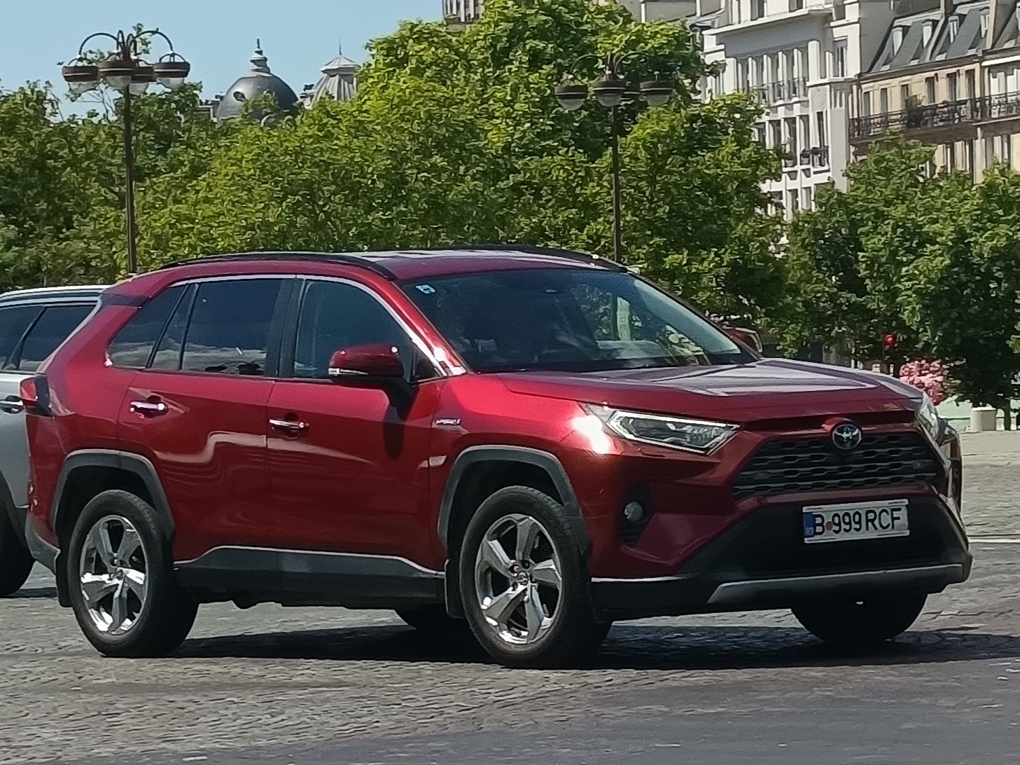 B 999 RCF, Toyota RAV4 5th gen (XA50), 2018–