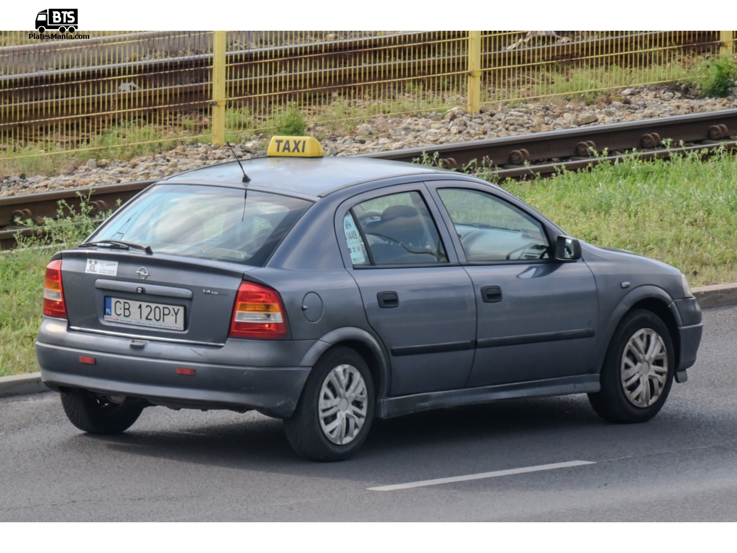CB 120PY, Opel Astra 
