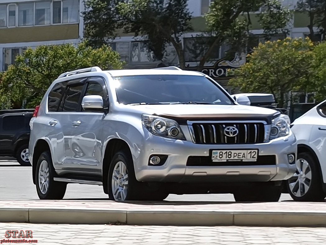 818 PEA 12, Toyota Land Cruiser Prado 4th gen 5-door SUV (J150), 2009–2013