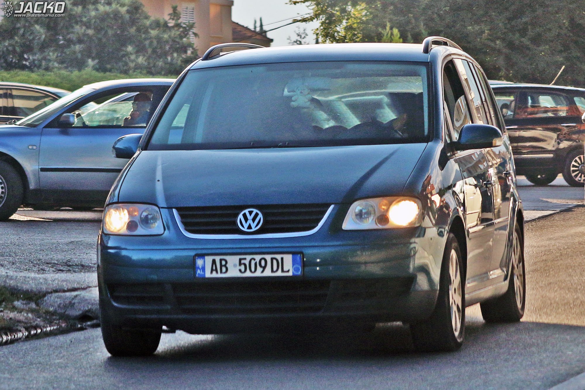 AB 509 DL, Volkswagen Touran 1st gen (1T1), 2003–2006