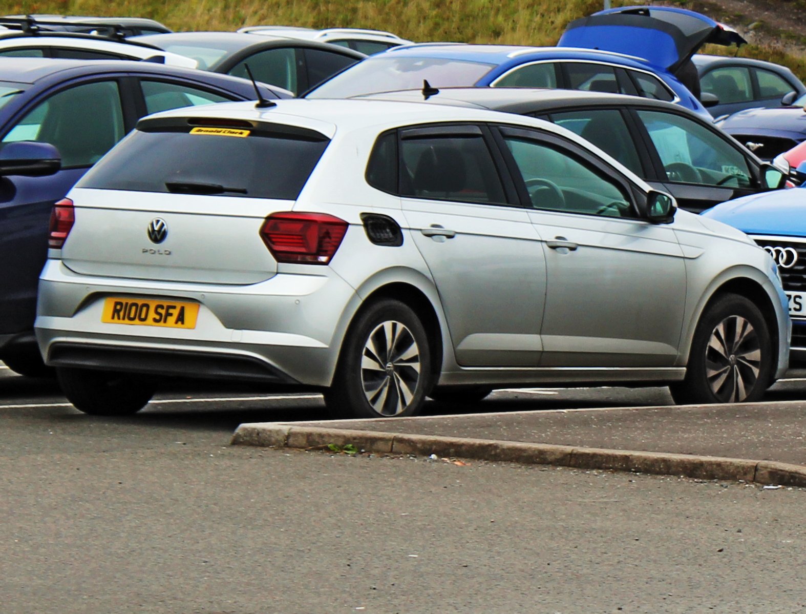 R100SFA, Volkswagen Polo 6th gen Hatch (AW/BZ), 2017–2021