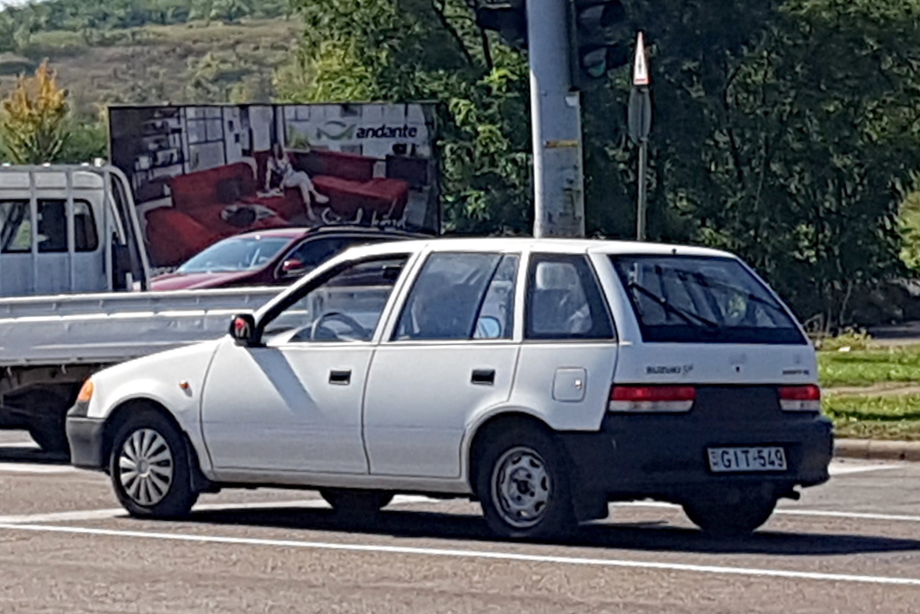 GIT-549, Suzuki Swift 2nd gen 5-door Hatch (SF), facelift, 1996–2004