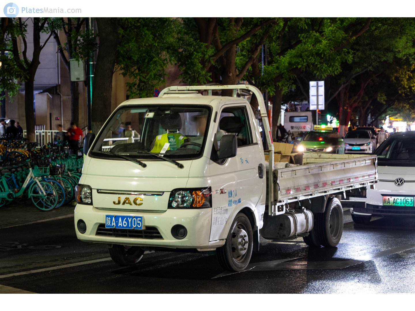陕A·A6Y05, JAC 