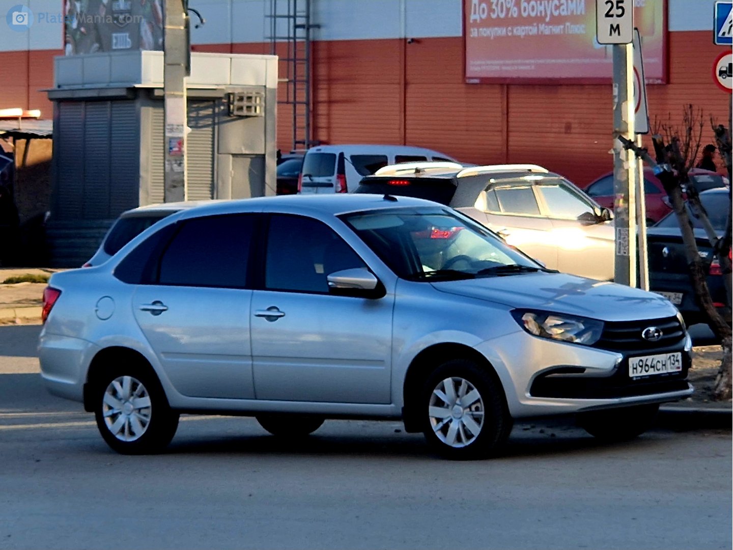 н 964 сн 134, Lada (VAZ) 2190 Granta 