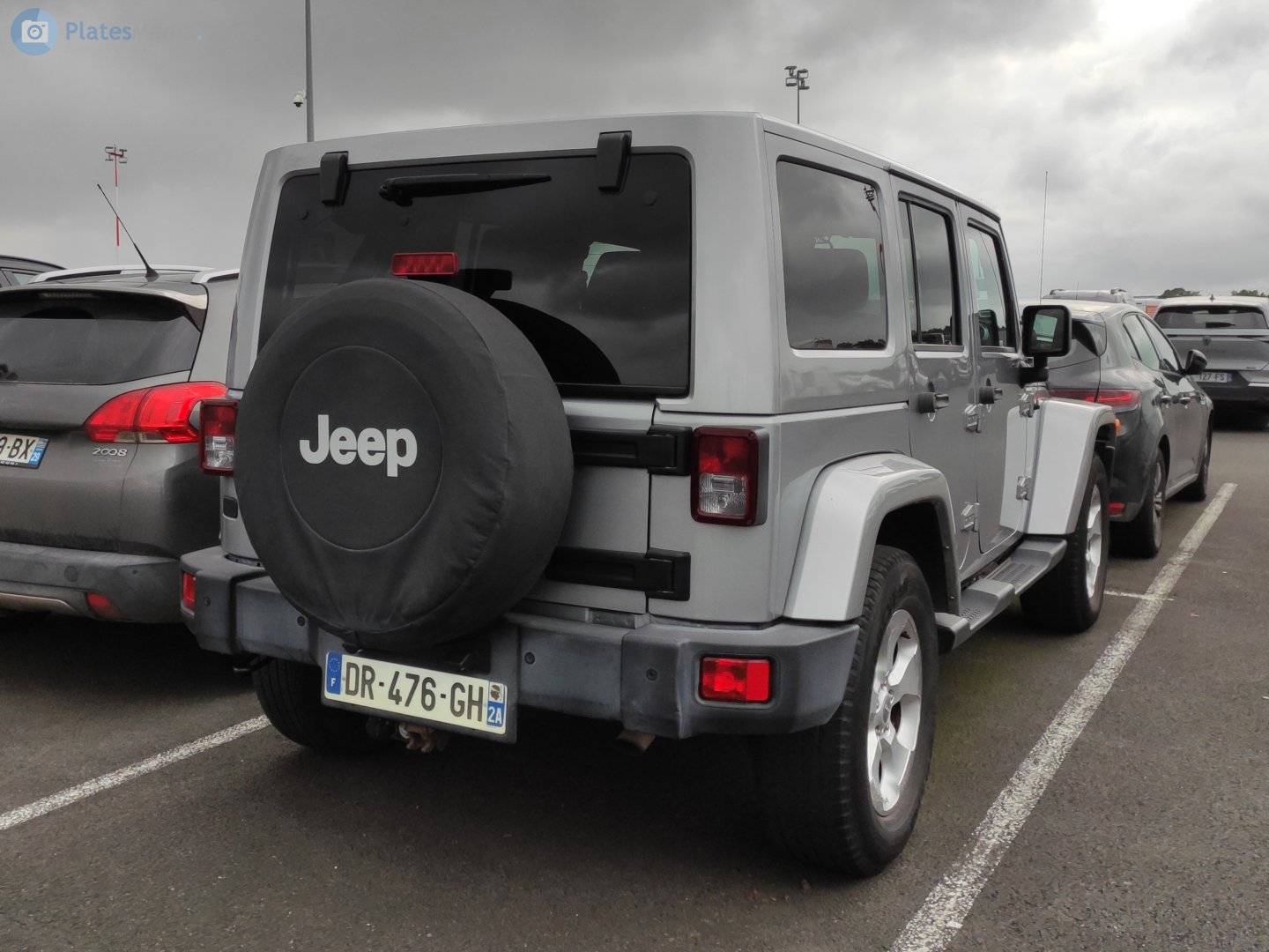 DR-476-GH, Jeep Wrangler 3rd gen 5-door SUV (JK), 2006–2018