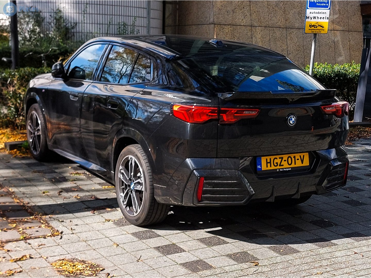 HGZ-01-V, BMW X2 2nd gen iX2 (U10), 2024–