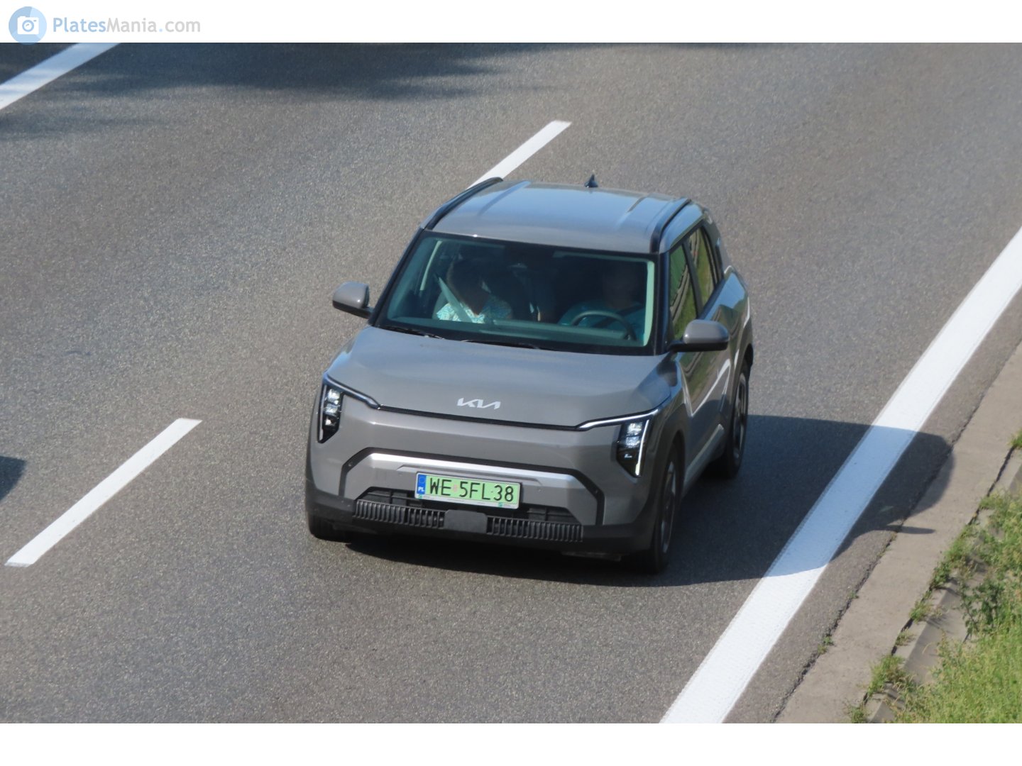 WE 5FL38, Kia EV3 1st gen (SV), 2024–