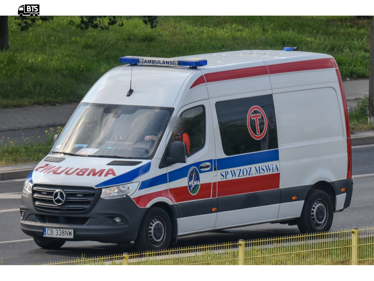 CB 338NW, Mercedes-Benz Sprinter 