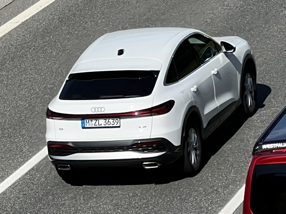 M ZL 3639, Audi Q5 3rd gen Sportback, 2025–