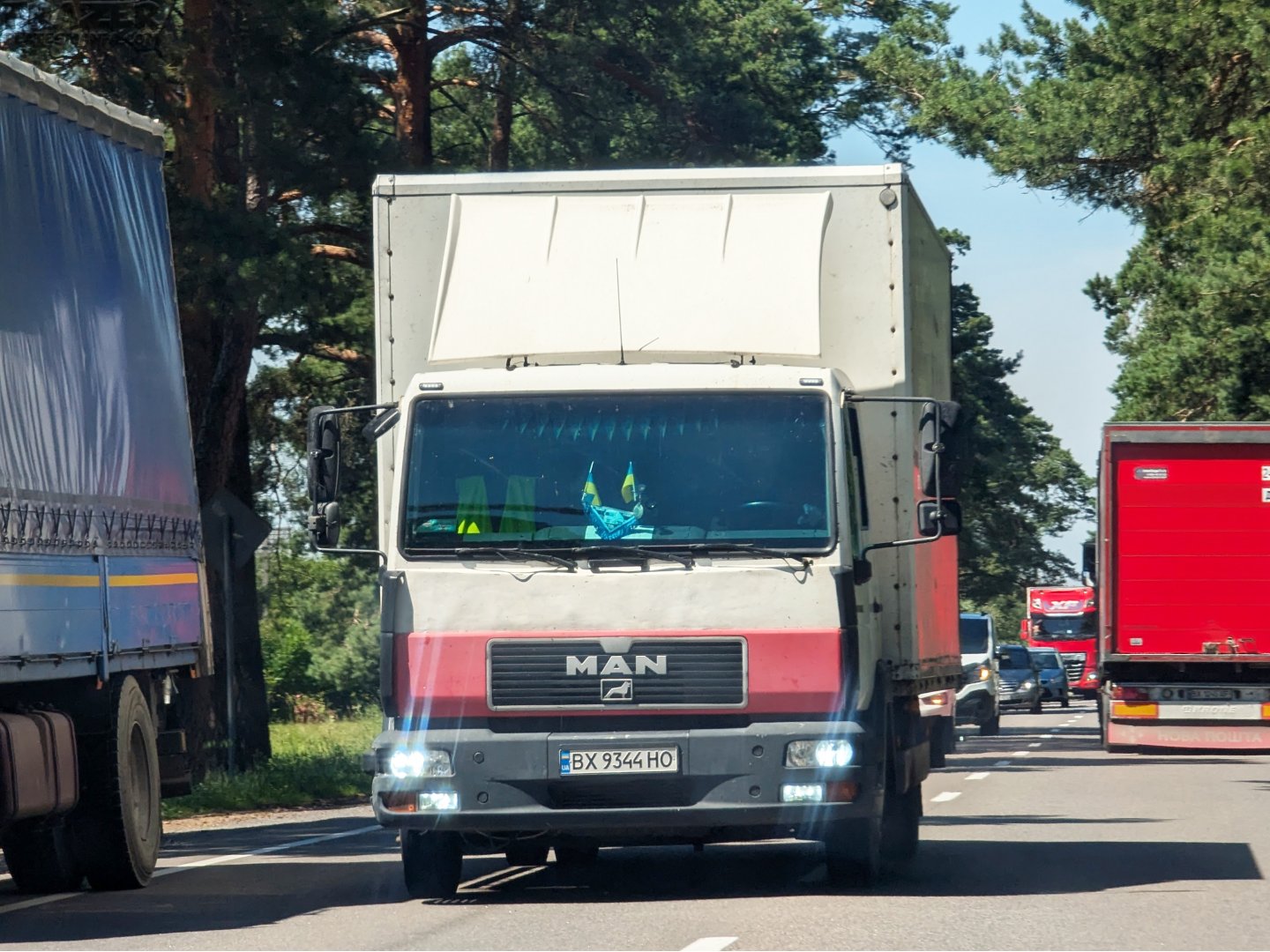 BX 9344 HO, MAN L2000 