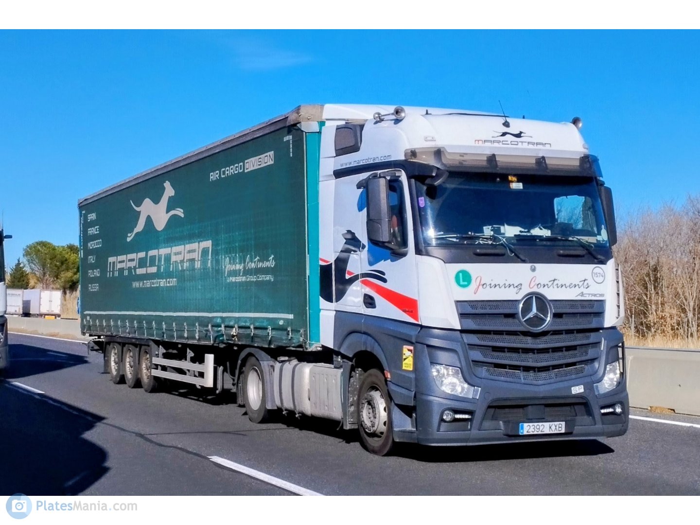 2392 KXB, Mercedes-Benz Actros 3rd gen (MP4/MP5), 2011–