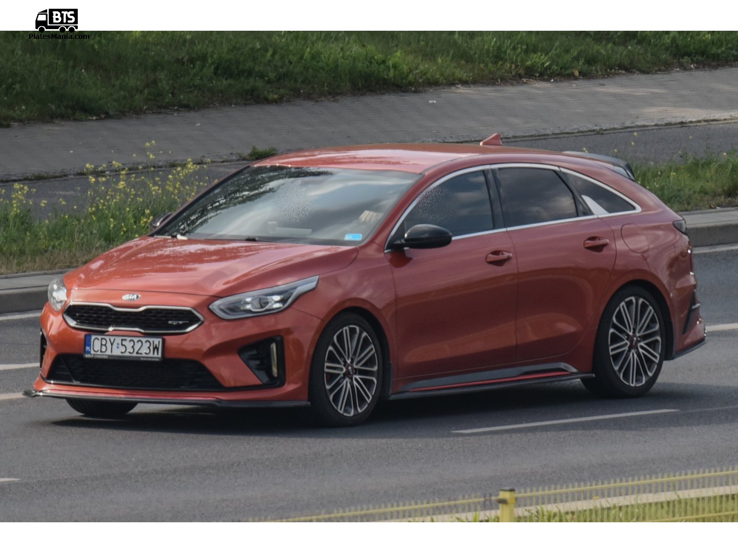 CBY 5323W, Kia Ceed 