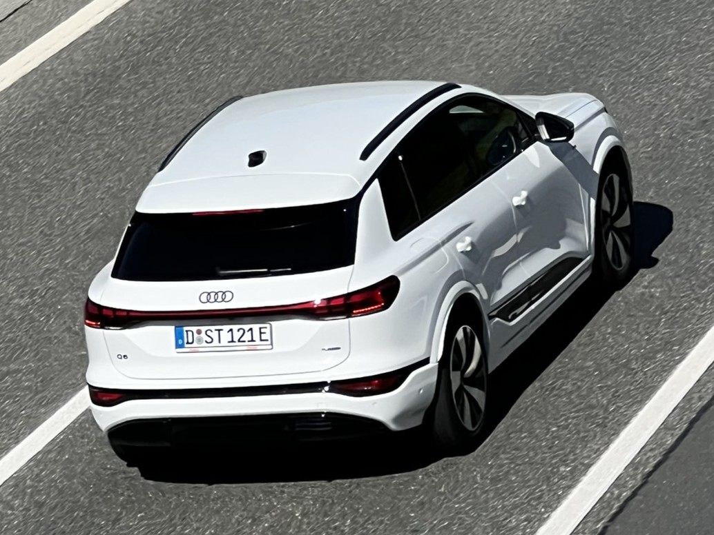 D ST 121 E, Audi Q6/SQ6 1st gen e-tron SUV, 2024–