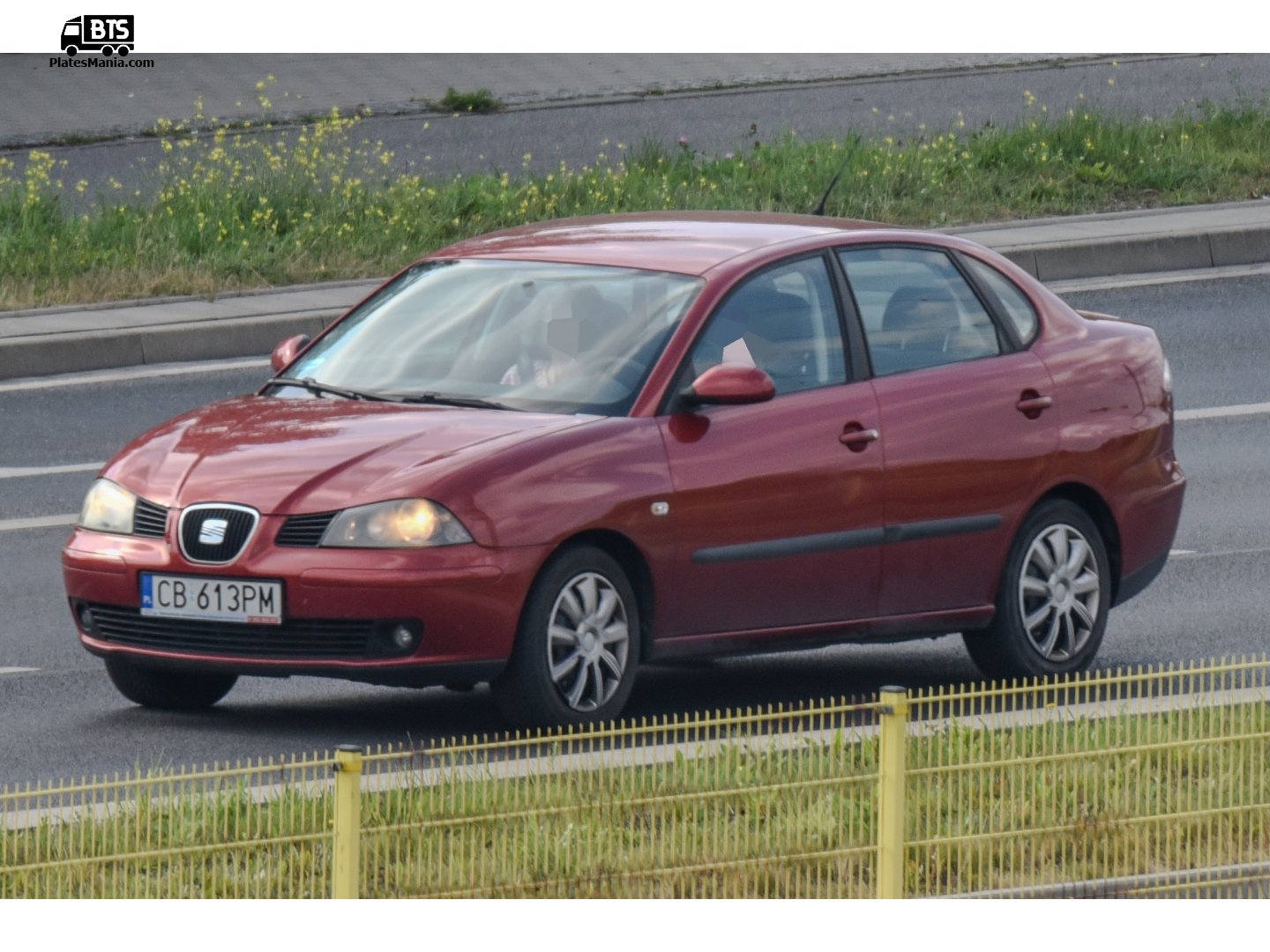 CB 613PM, SEAT Córdoba 