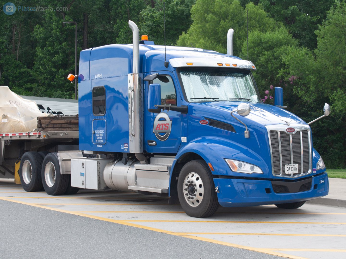 3483335, Peterbilt 579 2nd gen, 2022–