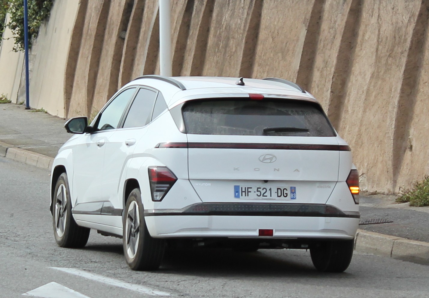 HF-521-DG, Hyundai Kona 2nd gen Electric (SX2), 2023–