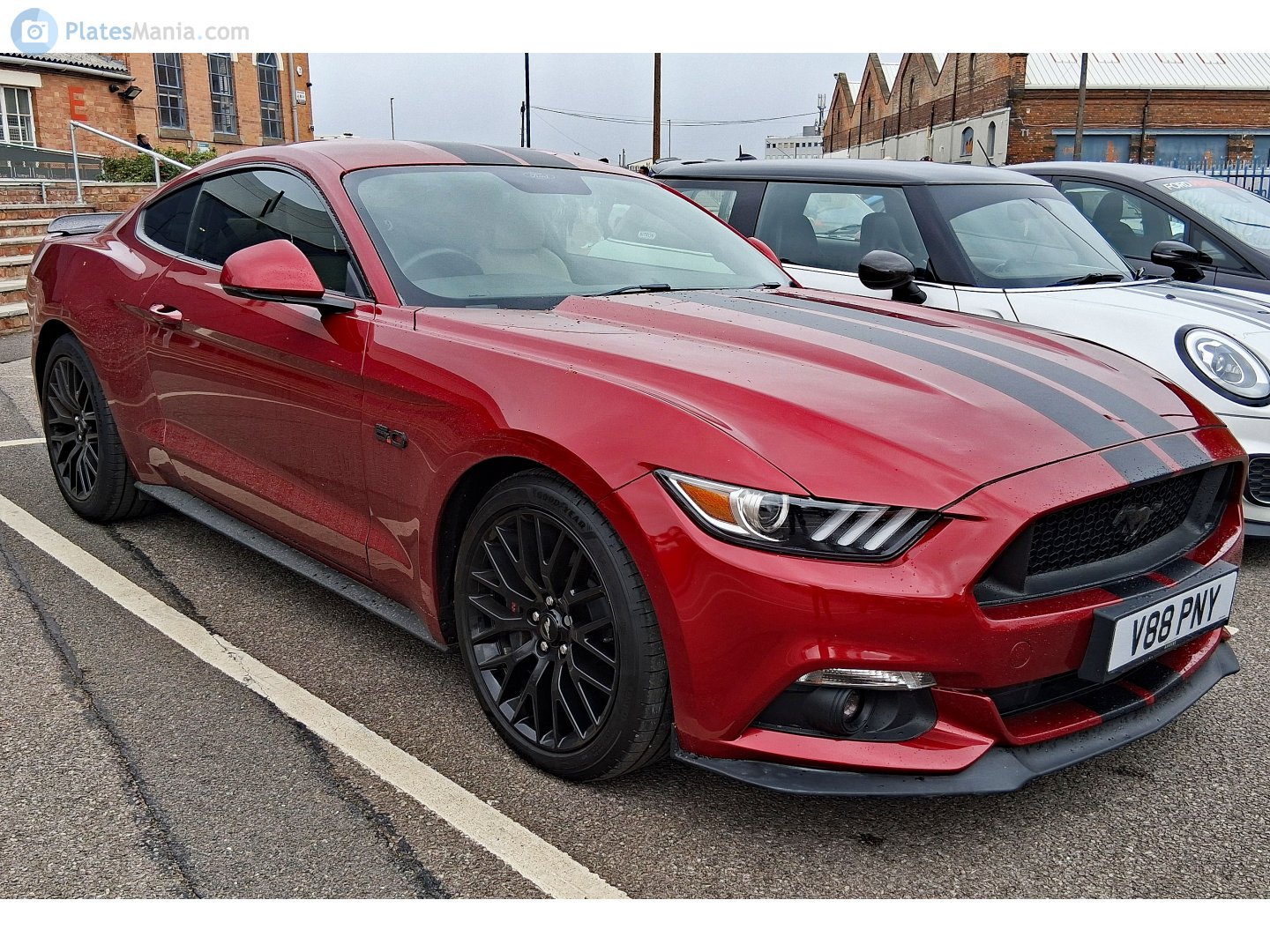 V88PNY, Ford Mustang 6th gen 2-door Coupé (S550), 2014–2017