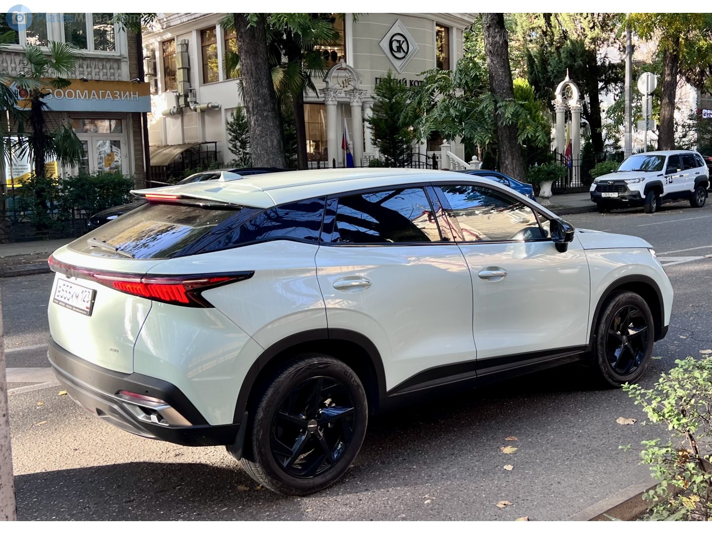 в 555 км 123, Omoda C5 1st gen, 2022–