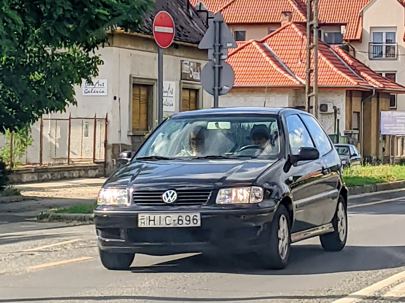 HIC-696, Volkswagen Polo 3rd gen 3-door Hatch (6N2), facelift, 1999–2002