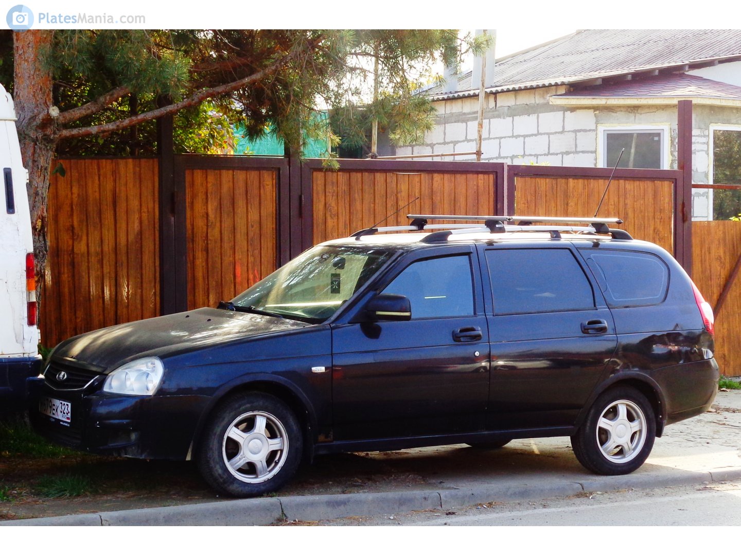 м 679 ек 323, Lada (VAZ) 2171 Priora 