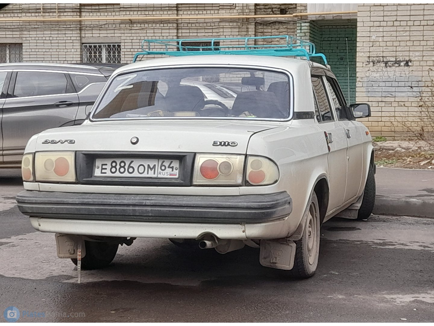 е 886 ом 64, GAZ 3110 Волга 1997–2004